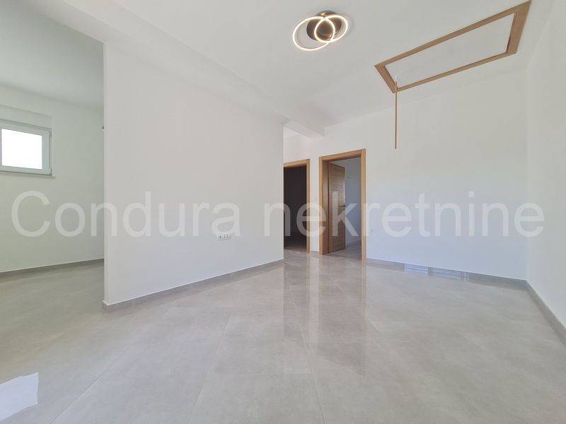Apartment with a garden, Sale, Vir, Vir