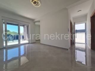 Apartment with a garden, Sale, Vir, Vir