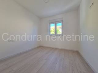Apartment with a garden, Sale, Vir, Vir