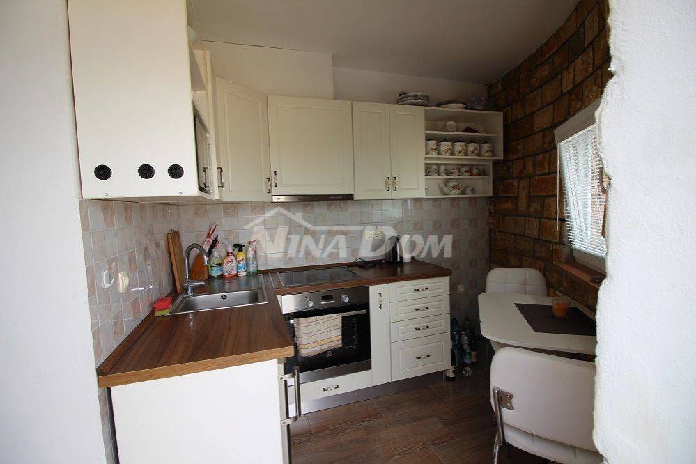 House by the sea, Sale, Vir, Vir