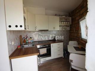 House by the sea, Sale, Vir, Vir