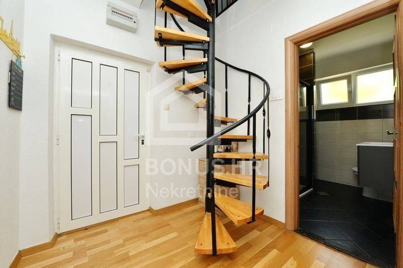 Flat in a building, Sale, Zadar, Zadar