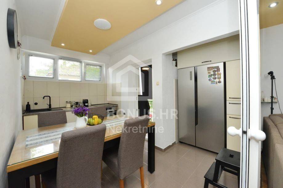 Flat in a building, Sale, Zadar, Zadar
