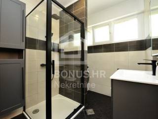 Flat in a building, Sale, Zadar, Zadar
