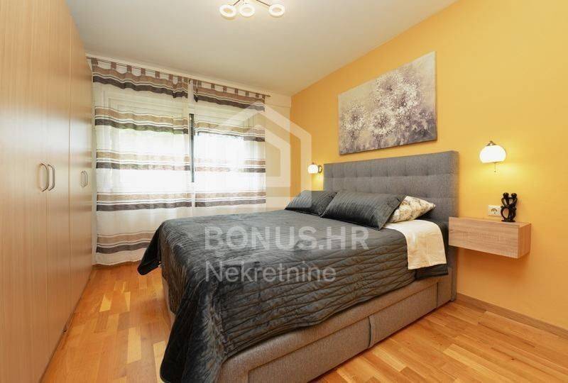 Flat in a building, Sale, Zadar, Zadar
