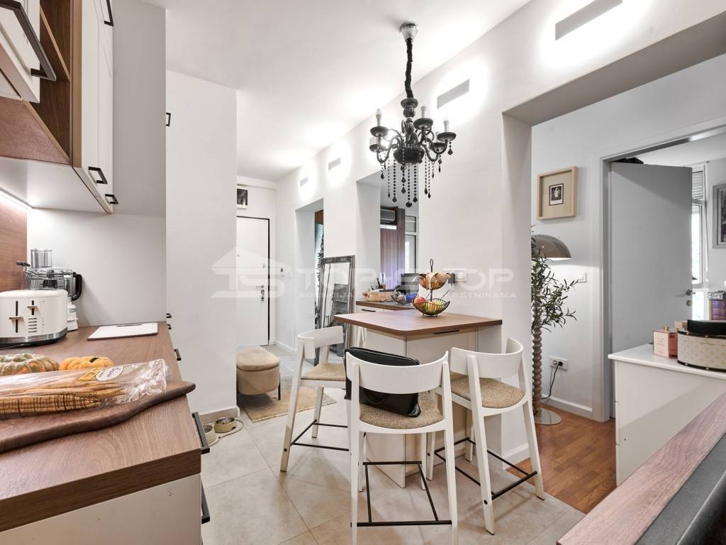 Flat in a building, Sale, Zagreb, Maksimir
