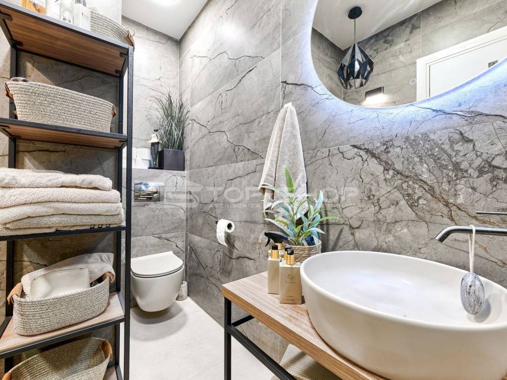 Flat in a building, Sale, Zagreb, Maksimir