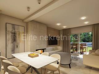 Terraced house, Sale, Rijeka, Istok