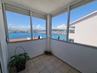 Flat in a building, Sale, Okrug, Okrug Gornji