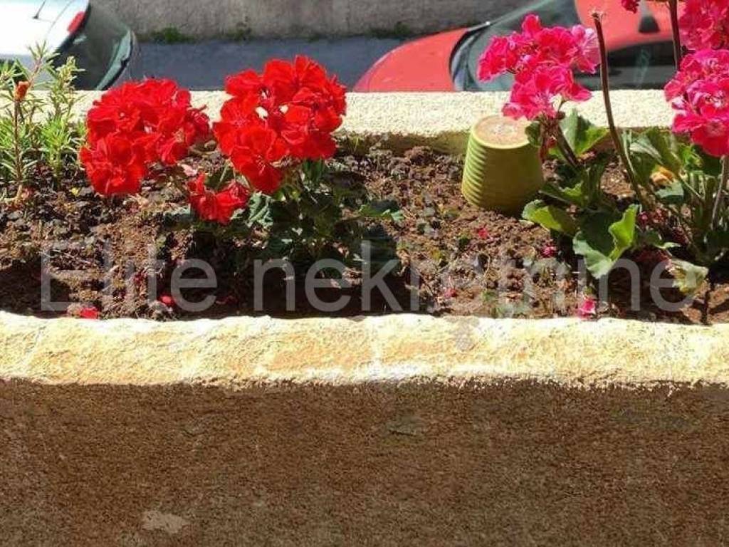 Flat in a building, Sale, Pula, Pula