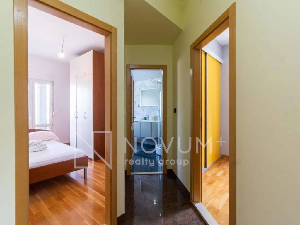 Flat in a house, Rent, Podstrana, Podstrana