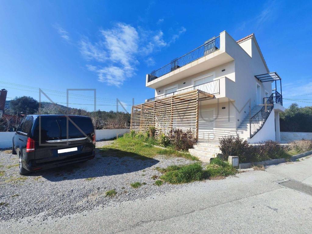 Family house, Sale, Marina, Vinišće