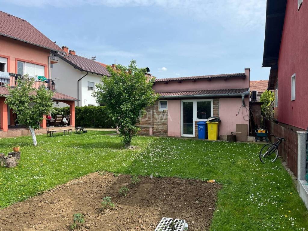 One-storey house, Sale, Slavonski Brod, Slavonski Brod