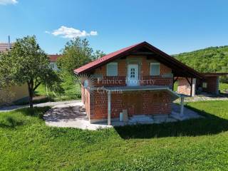 Family house, Sale, Rakovica, Rakovica