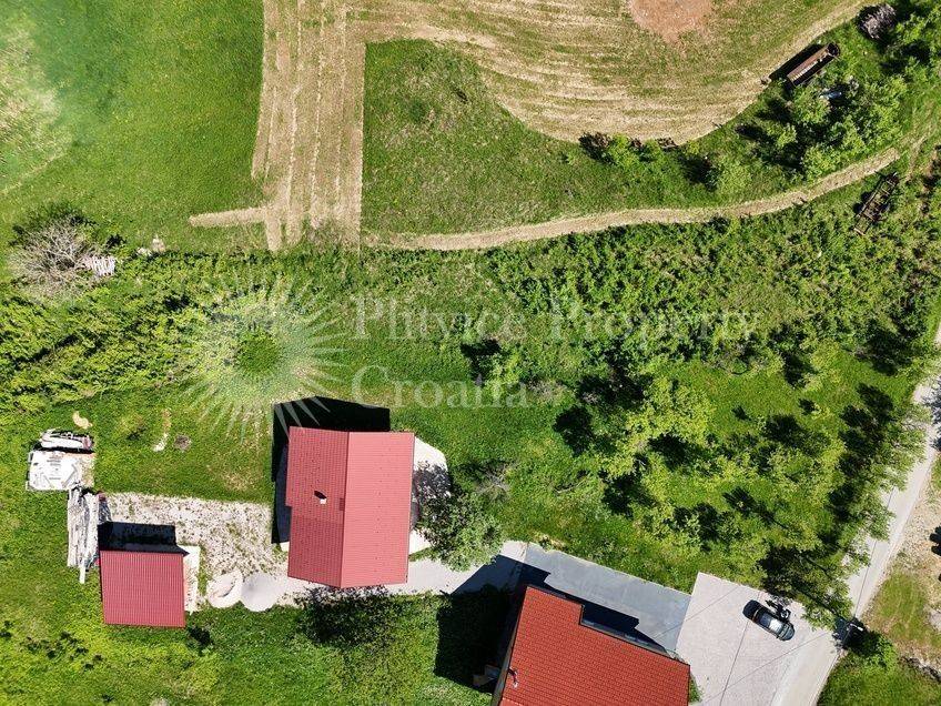 Family house, Sale, Rakovica, Rakovica