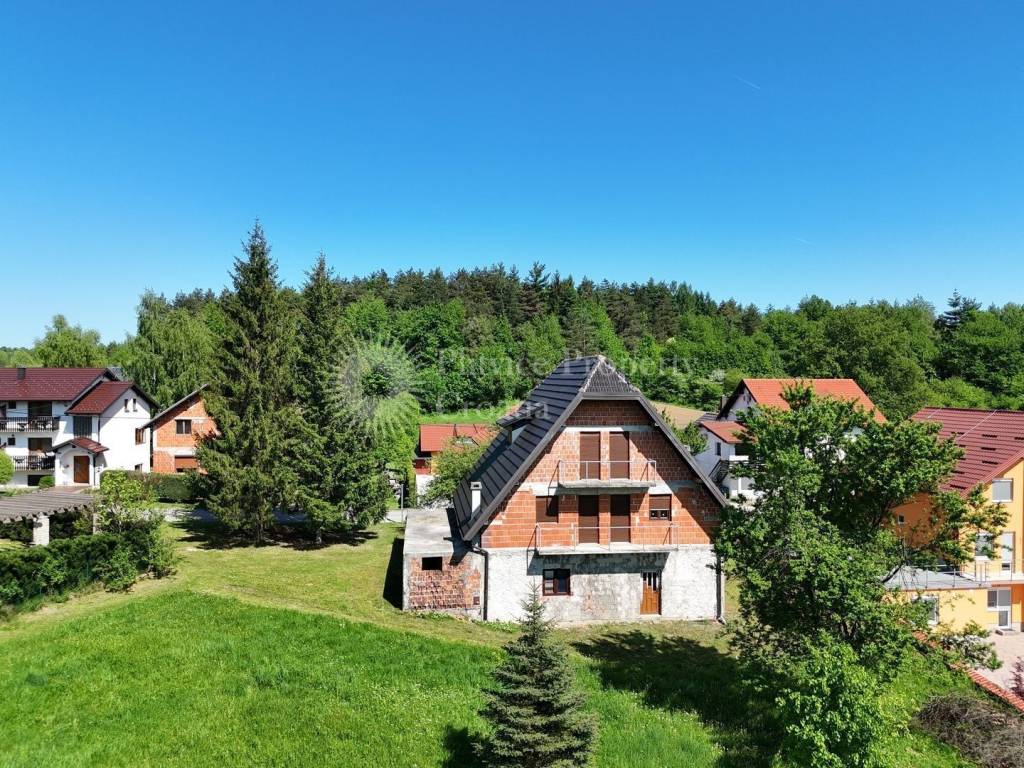 Family house, Sale, Rakovica, Rakovica