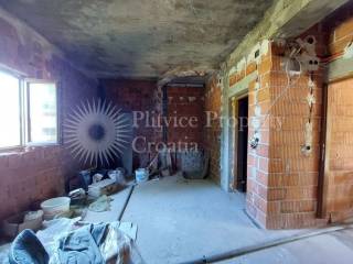Obiteljska kuca, Prodaja, Rakovica, Rakovica