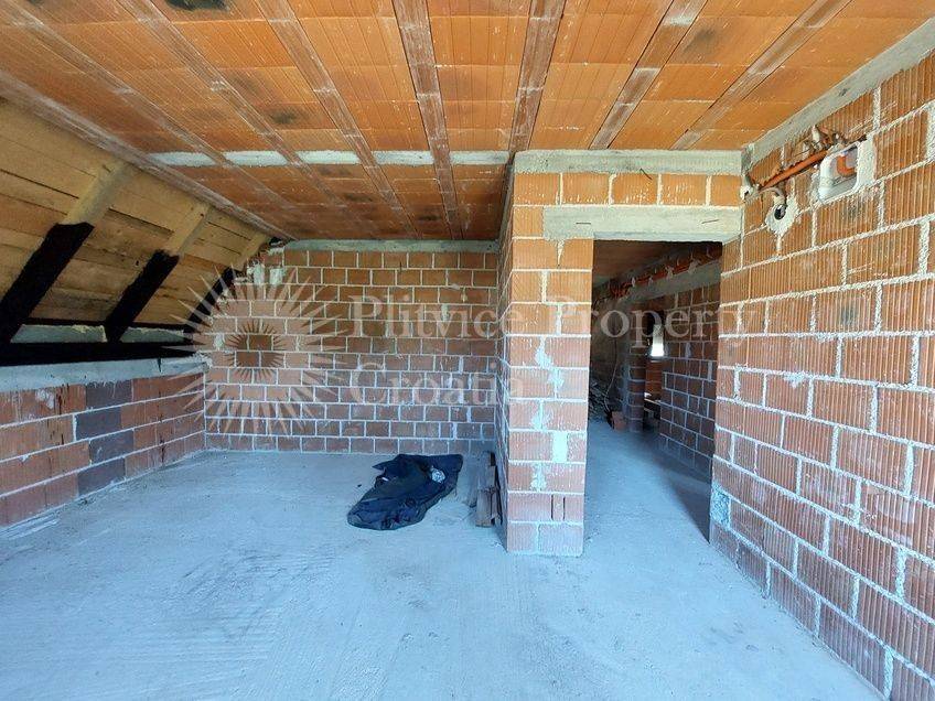 Family house, Sale, Rakovica, Rakovica