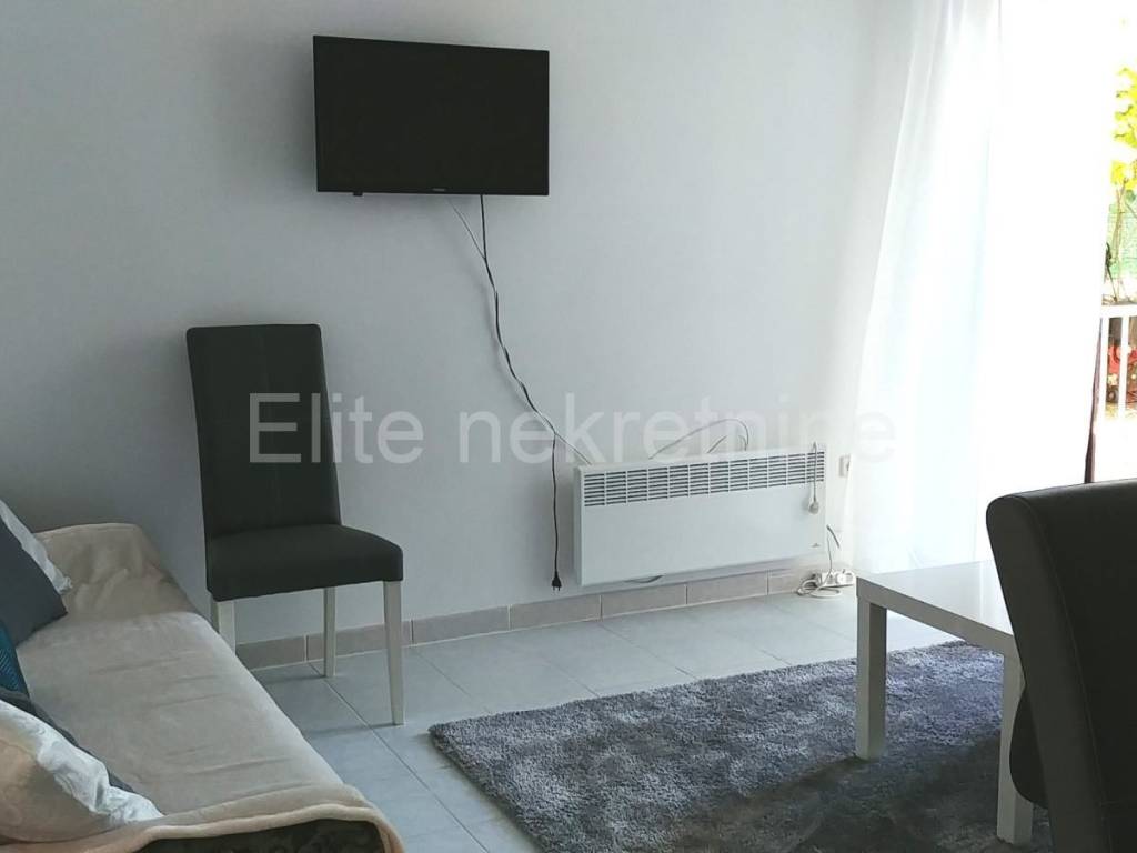 Flat in a building, Sale, Krk, Krk