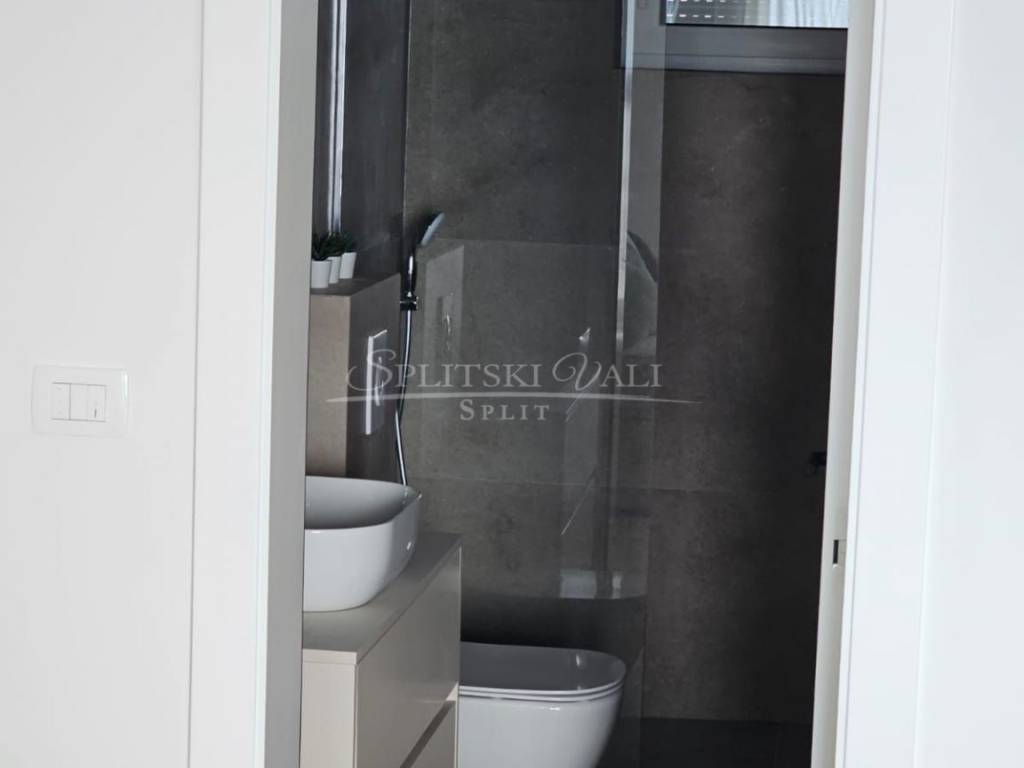 Residential-commercial property, Sale, Makarska, Veliko Brdo
