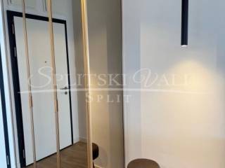 Flat in a new building, Rent, Split, Split