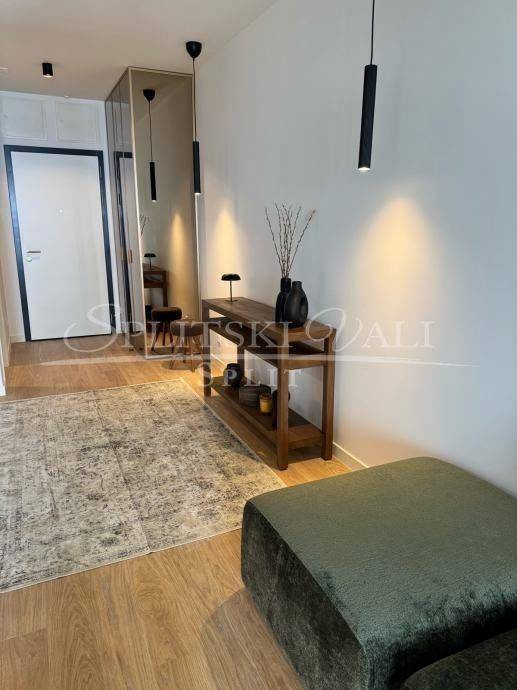 Flat in a new building, Rent, Split, Split
