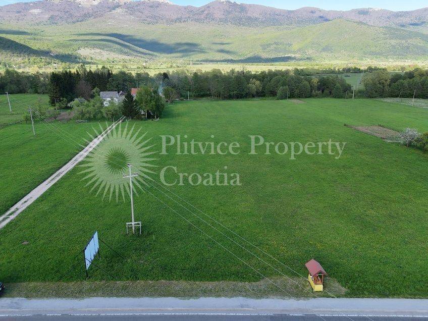 Gradevinsko mješovito, Prodaja, Plitvicka jezera, Korenica
