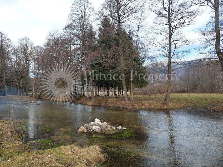 Gradevinsko mješovito, Prodaja, Plitvicka jezera, Korenica