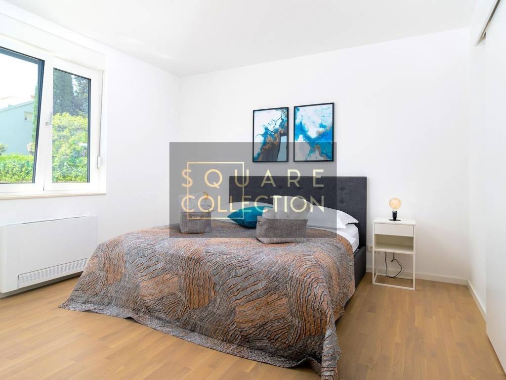 Flat in an urban villa, Rent, Split, Split