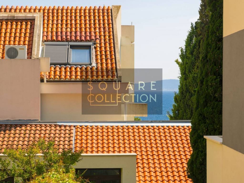 Flat in an urban villa, Rent, Split, Split