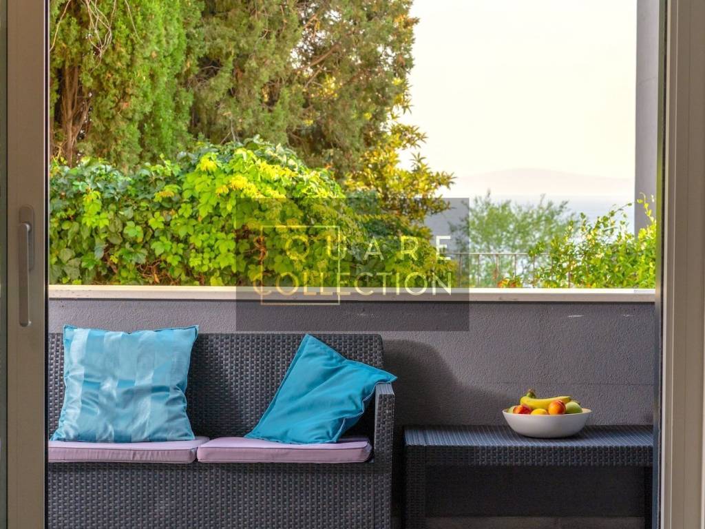 Flat in an urban villa, Rent, Split, Split