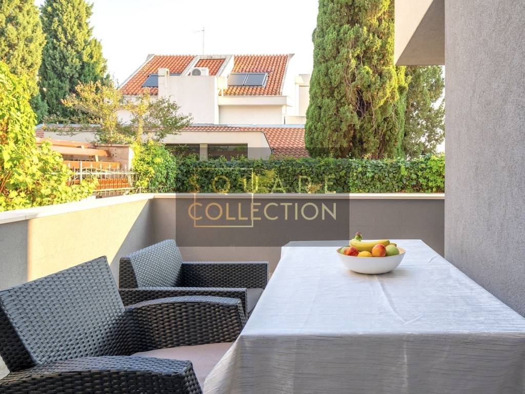 Flat in an urban villa, Rent, Split, Split