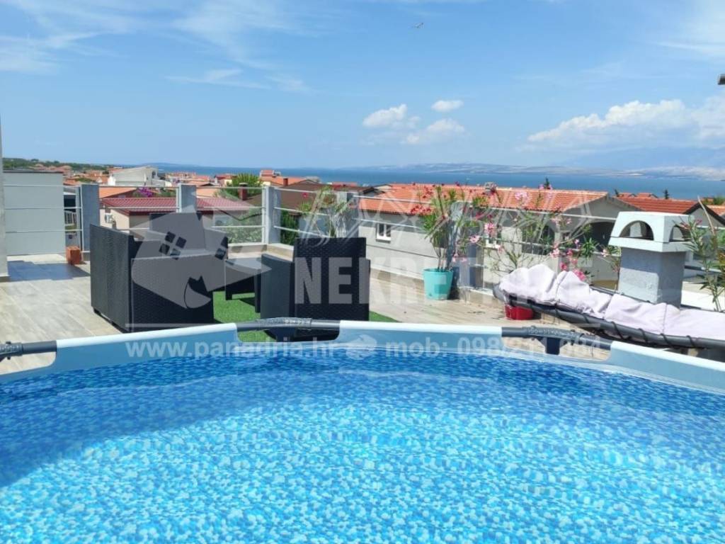 House with apartments, Sale, Vir, Vir