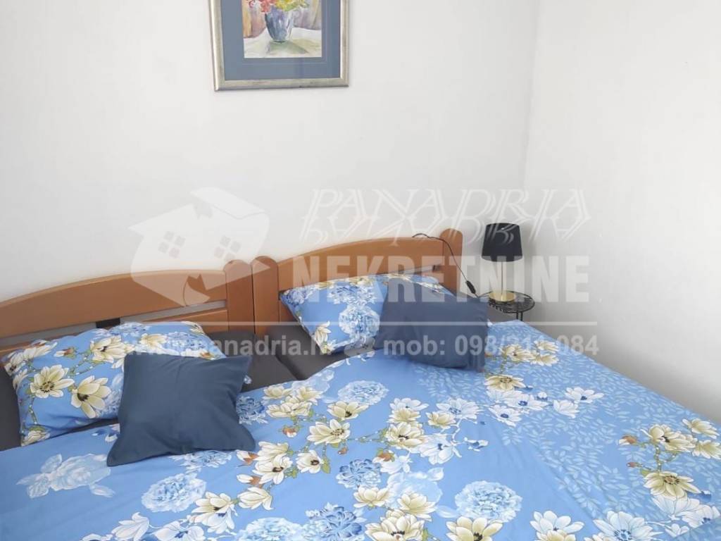 House with apartments, Sale, Vir, Vir