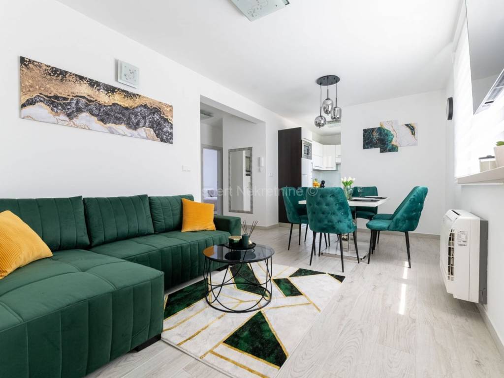 Flat in a building, Sale, Trogir, Trogir