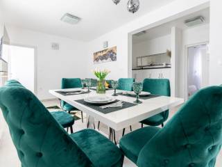 Flat in a building, Sale, Trogir, Trogir