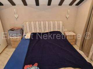 House with apartments, Sale, Okrug, Okrug Gornji