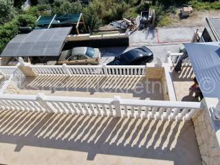 House with apartments, Sale, Okrug, Okrug Gornji