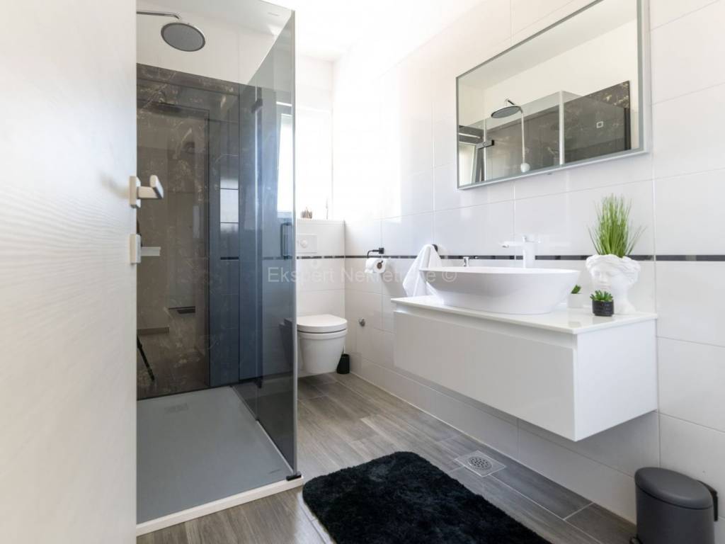 Flat in a building, Sale, Trogir, Trogir