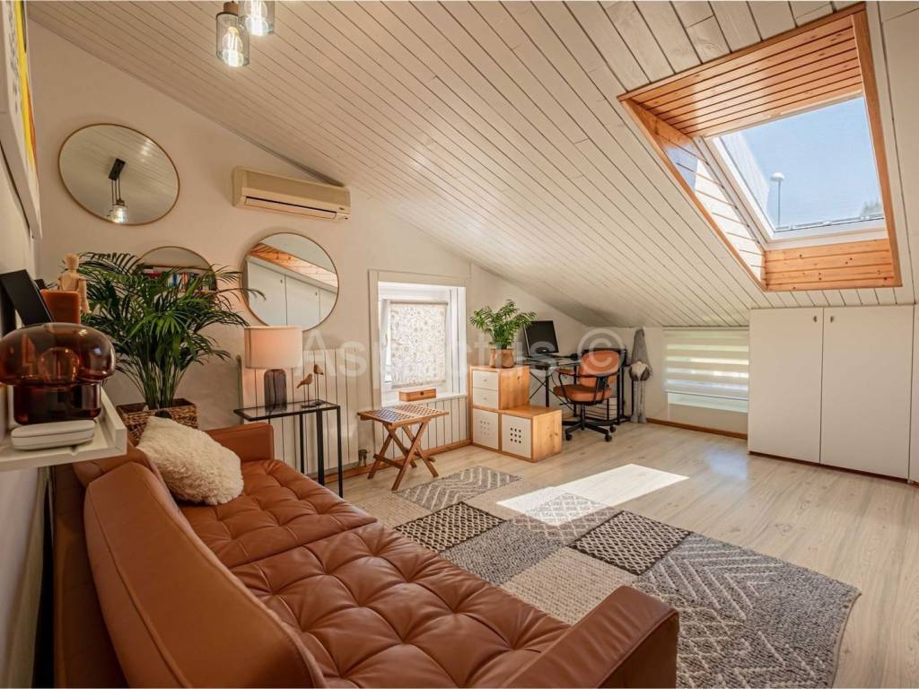 Flat in a house, Sale, Pula, Pula