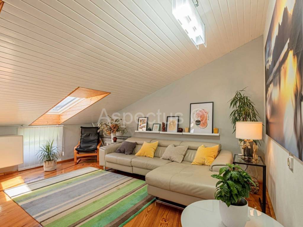 Flat in a house, Sale, Pula, Pula