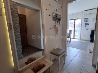 Flat in a building, Sale, Krk, Krk