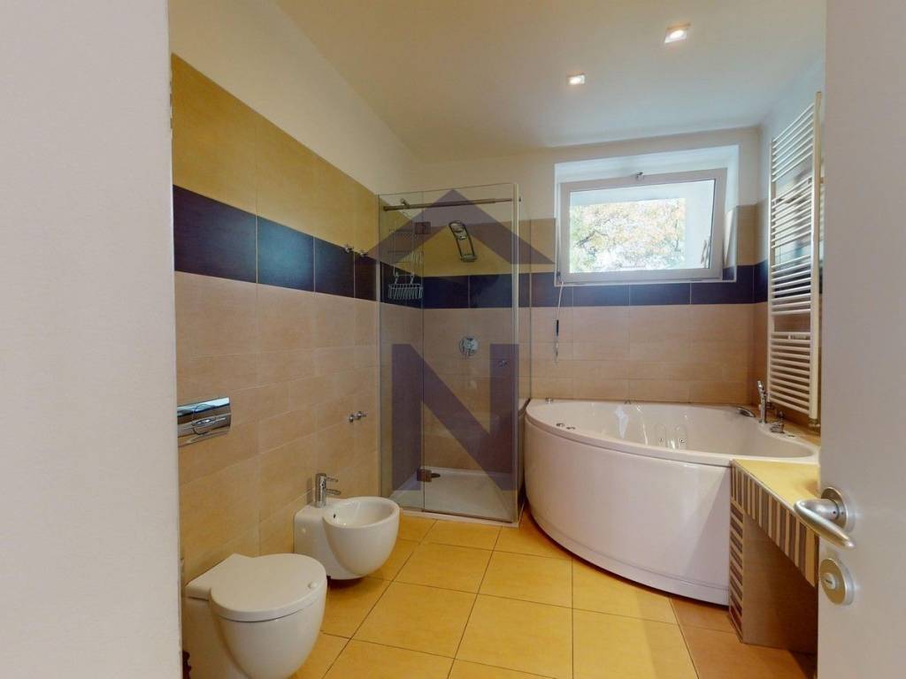Flat in a building, Sale, Zagreb, Donji Grad