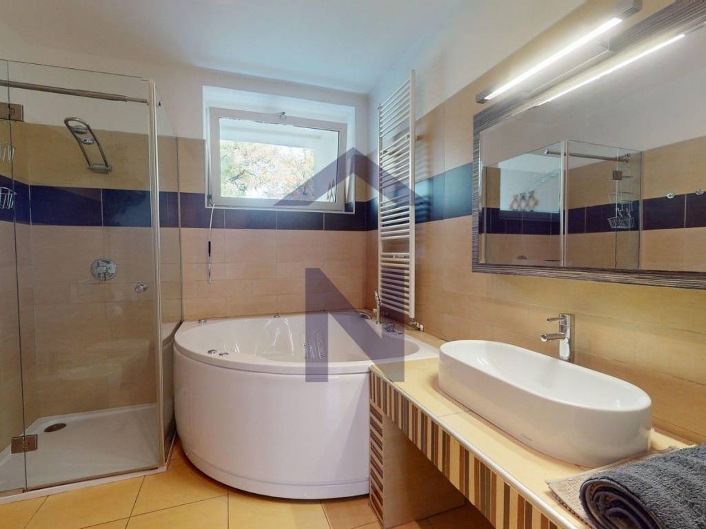 Flat in a building, Sale, Zagreb, Donji Grad