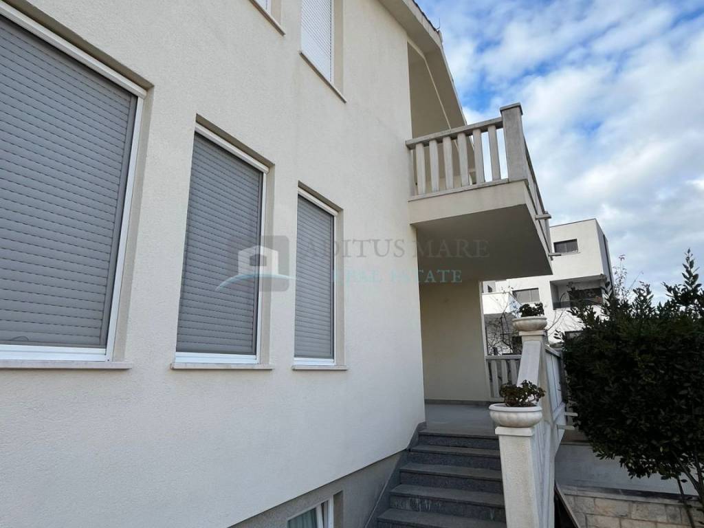 House with apartments, Sale, Vodice, Vodice