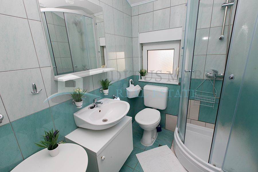 Flat in a building, Sale, Vodice, Srima