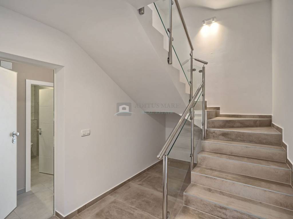 Flat in a new building, Sale, Šibenik - Okolica, Brodarica