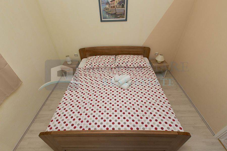 Flat in a building, Sale, Vodice, Srima