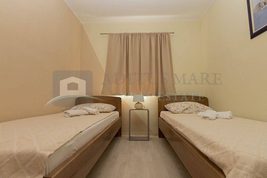 Flat in a building, Sale, Vodice, Srima