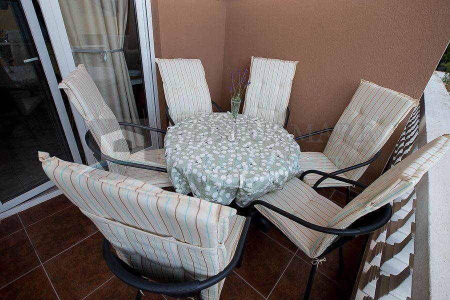Flat in a building, Sale, Vodice, Srima